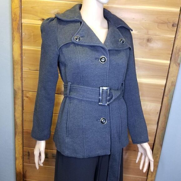 Kenneth
Cole Reaction Jacket (size S) - Picture 8 of 8